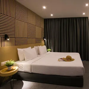 White Luxury 2*, Thessalonique Grèce